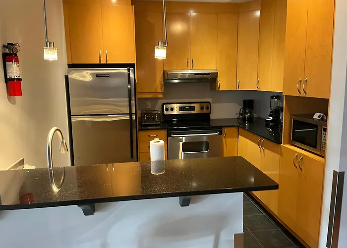 Aparthotelmontreal By Les Terrasses Saint Urbain 2225I2